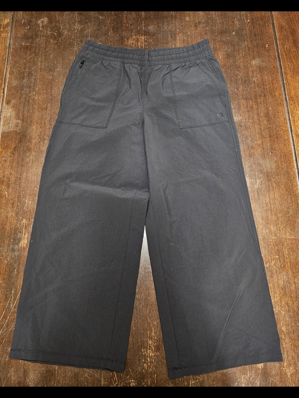 GAP GAPFit Women's Black Wide-Leg Crop Pants - Size Small